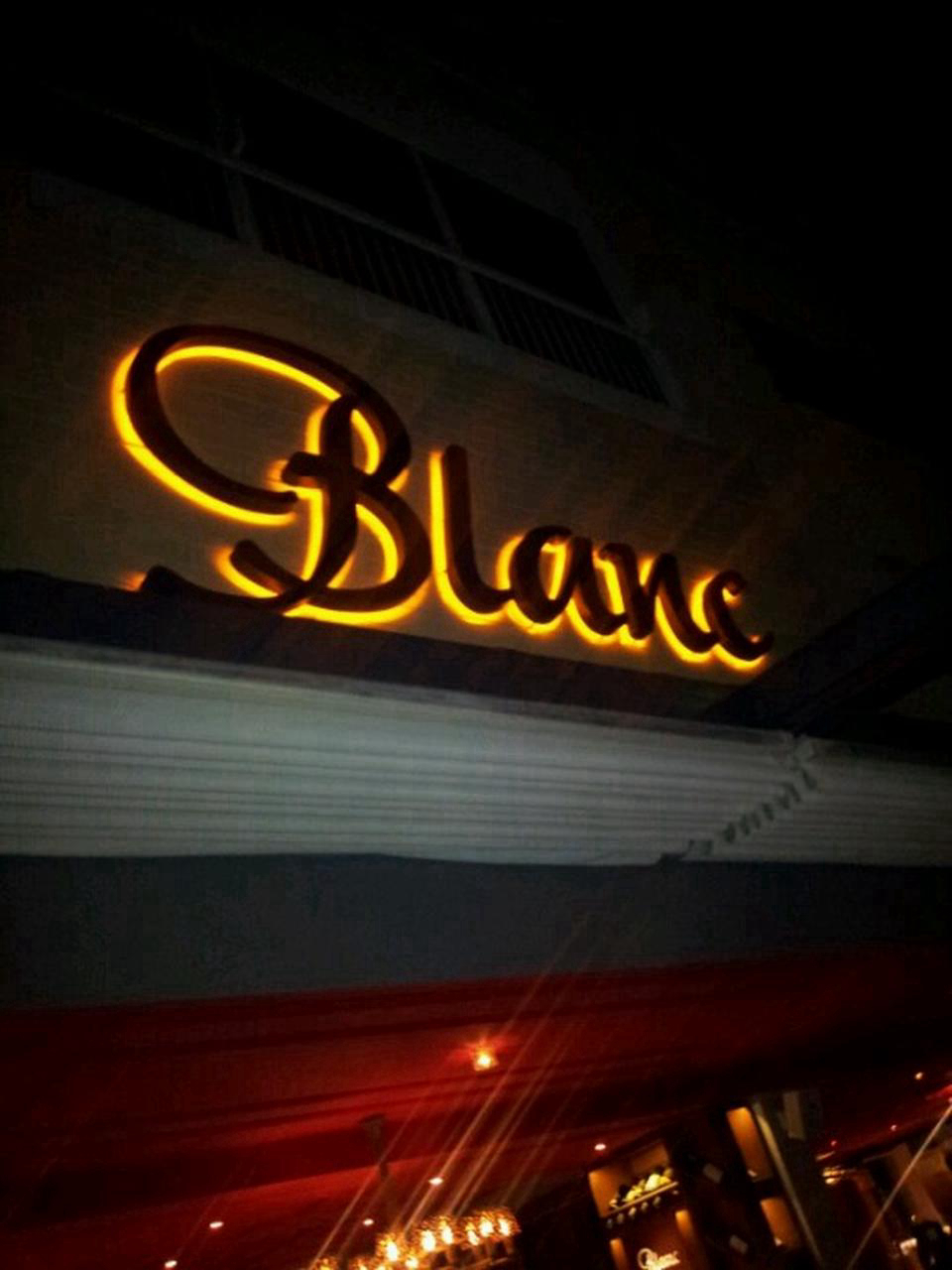 Blanc Café